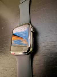 Продаю Apple Watch SE 40mm GPS Space Gray Aluminum Case
