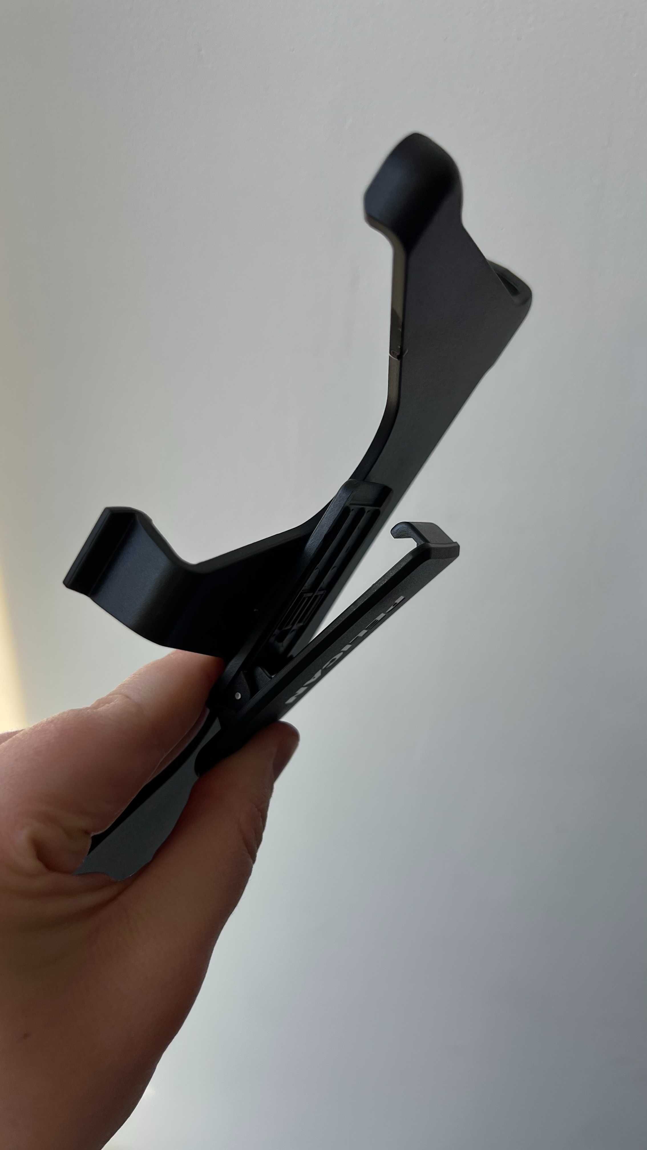 Чохол Pelican Voyager для Samsung Galaxy S24 Ultra із кліпсою