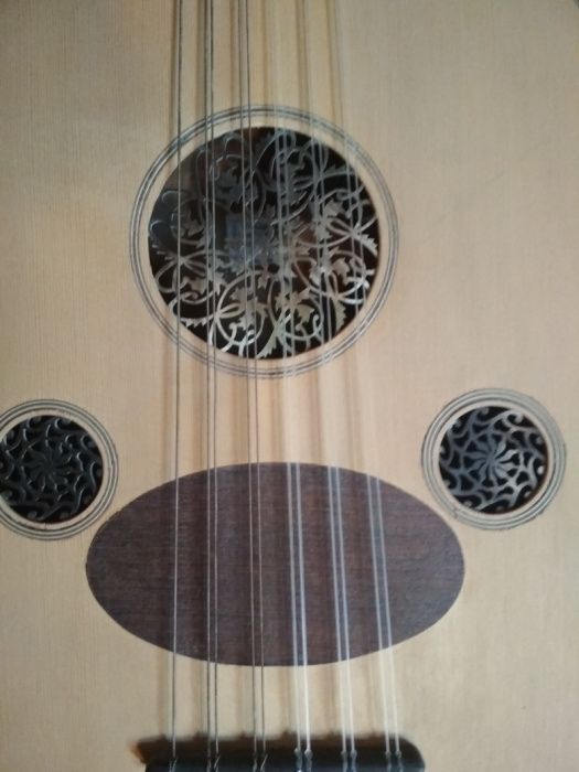 Турецкая профессиональная лютня.Уд.