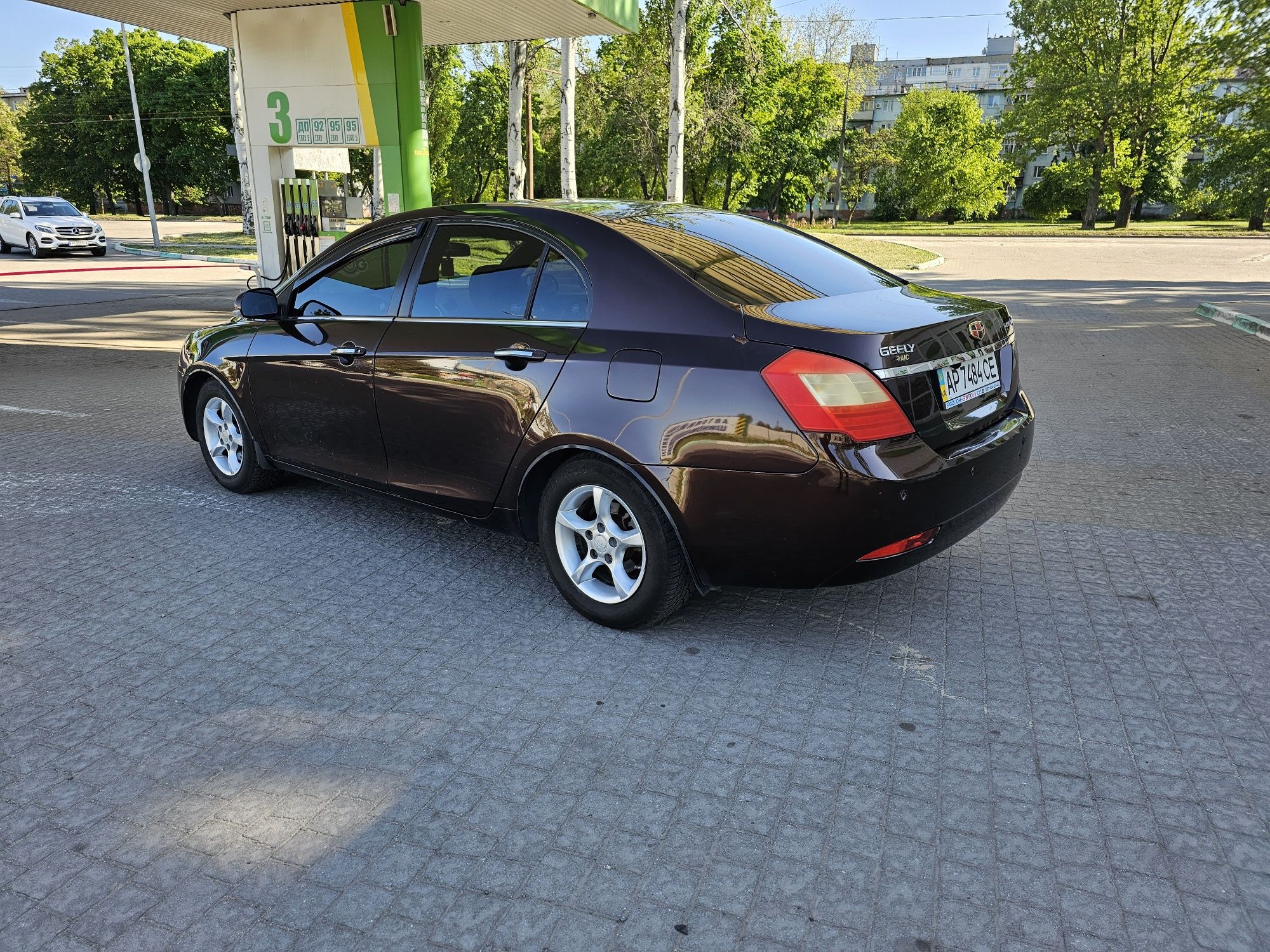 Geely Emgrand 7 (EC7) 2014