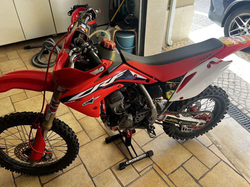 Honda Crf 150R.