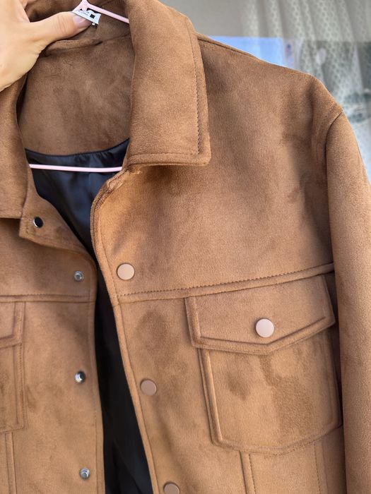 Замшевая коричневая куртка Zara