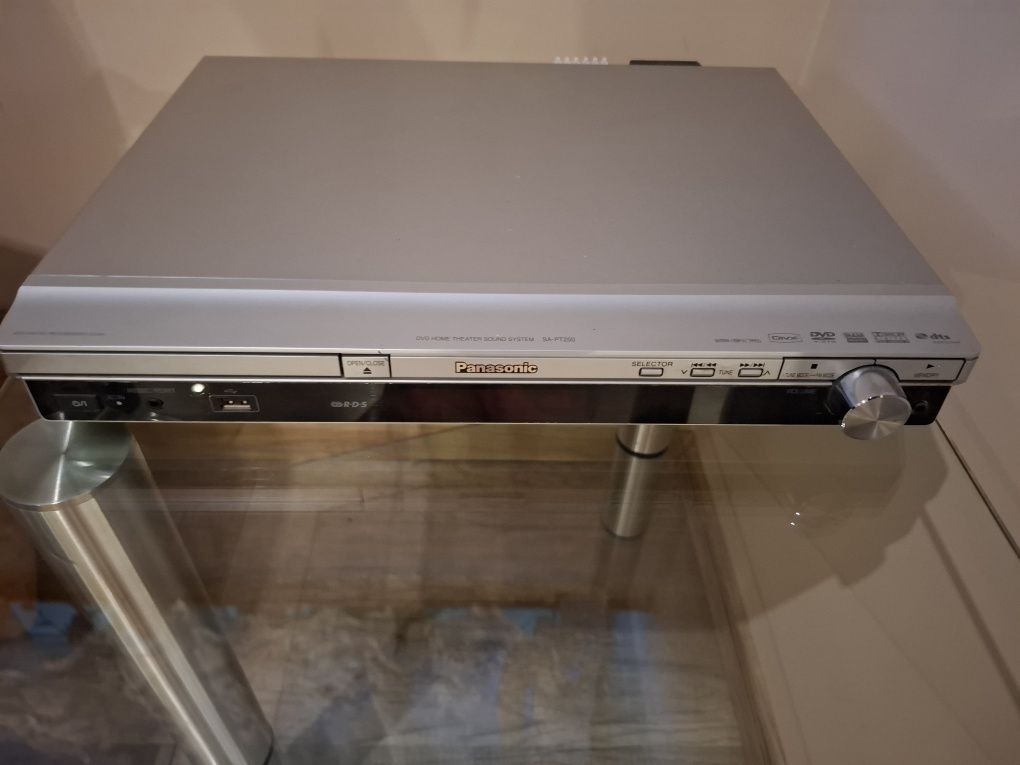 Kino domowe PANASONIC