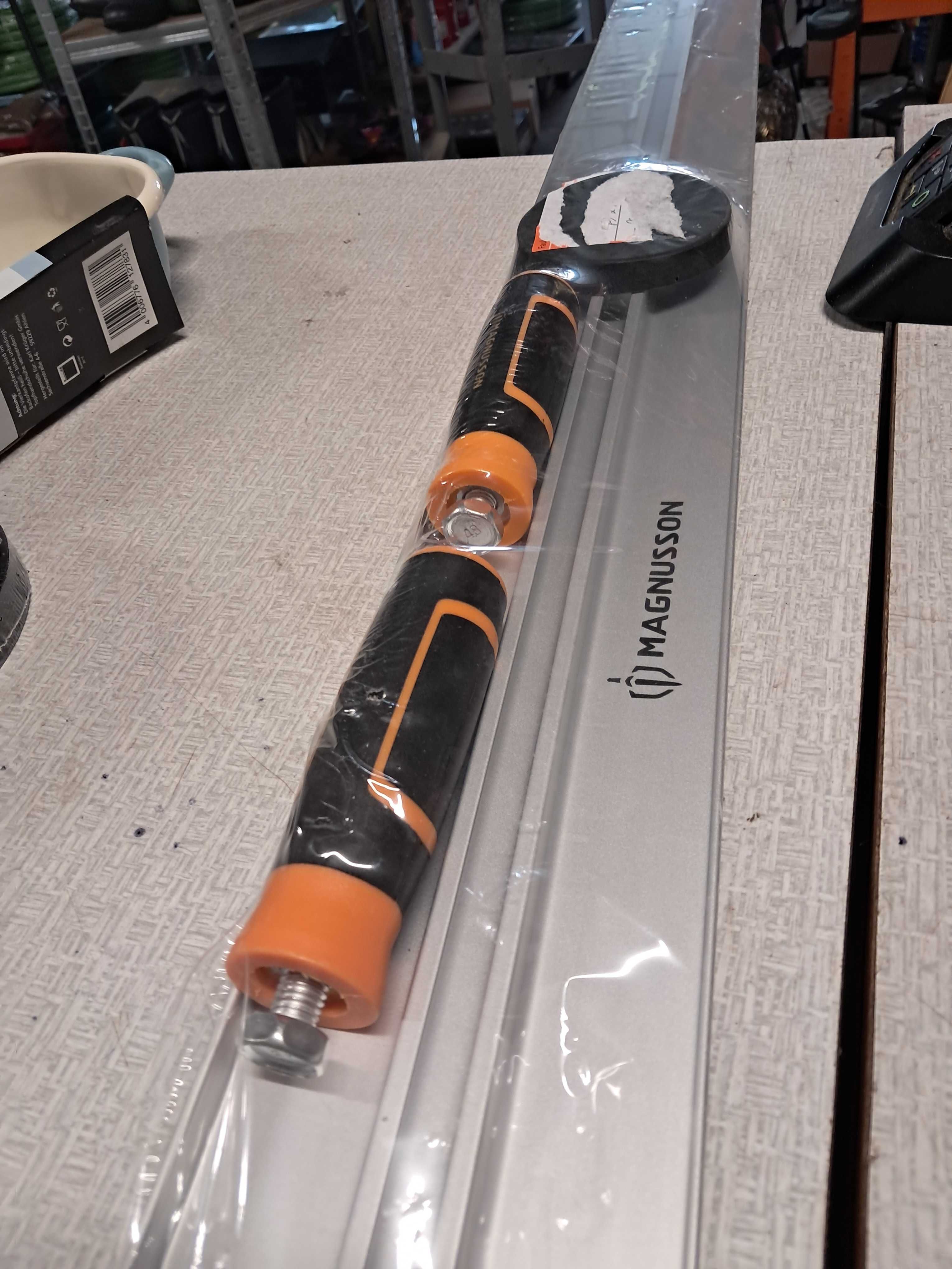 Sprzedam listwe 120cm Magnusson