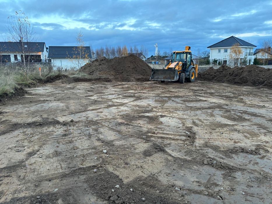 Usługi koparka, koparko-ładowarką i minikoparką