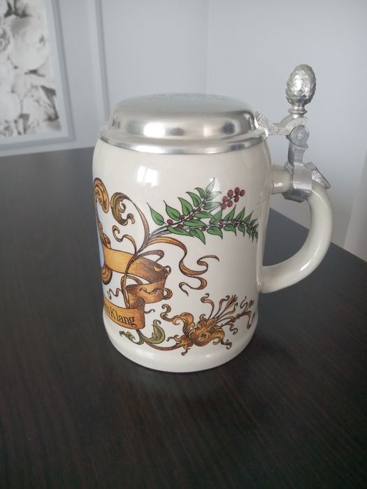 Kufel do piwa, zdobiony