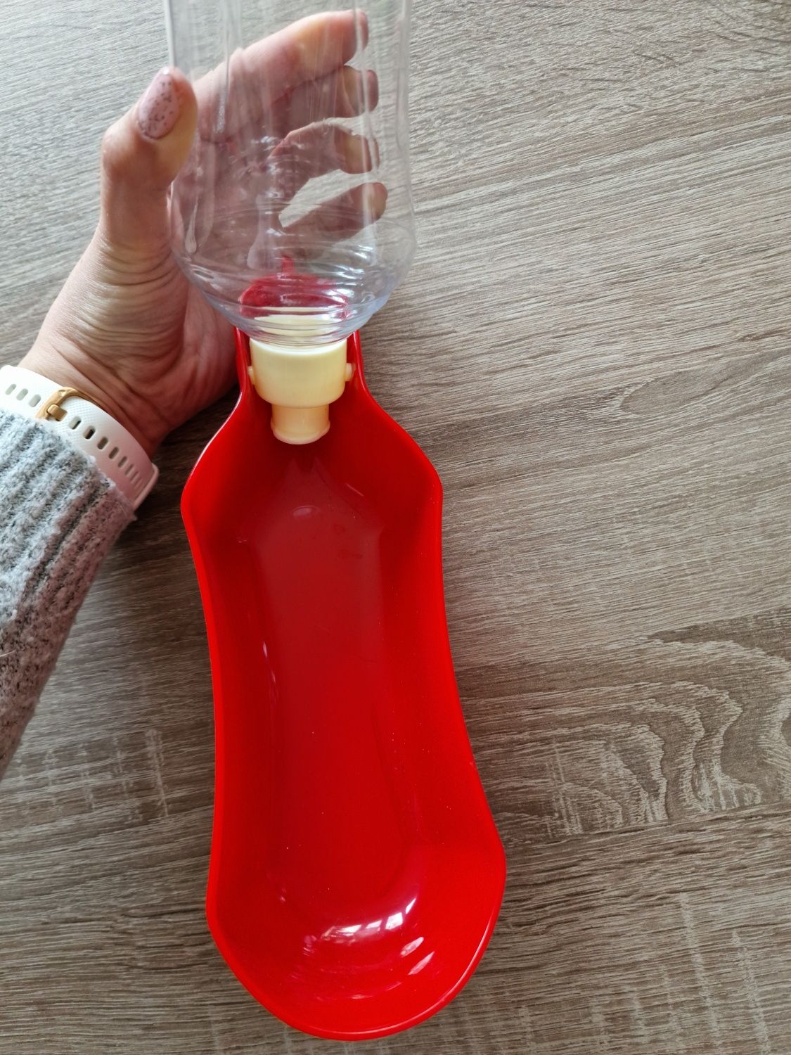 Przenośna butelka z miską dla zwierząt