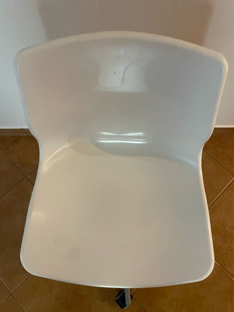 Krzesło obrotowe IKEA stan bdb białe