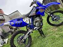Yamaha yzf 250.