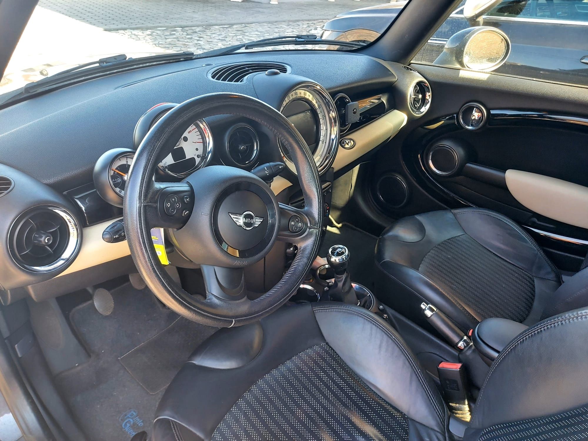 Mini cooper D 1.6 cabrio