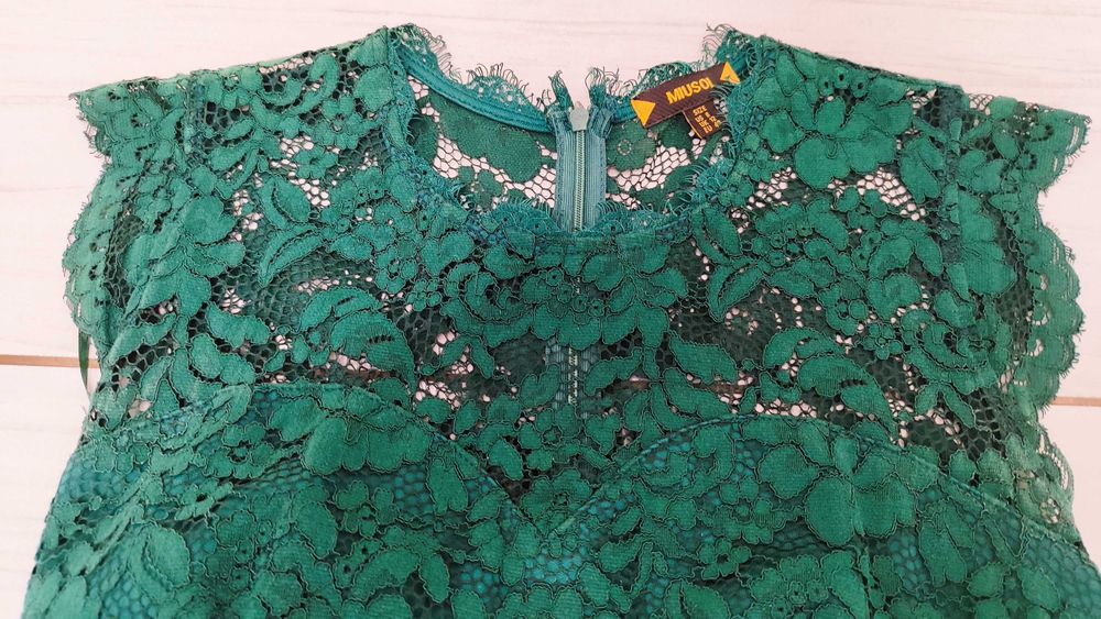 sukienka koronkowa butelkowa zieleń