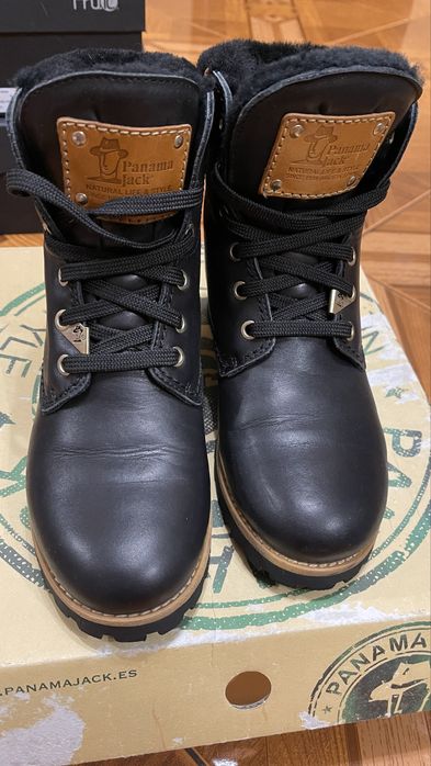 Зимові шкіряні черевики  Panama Jack 36р