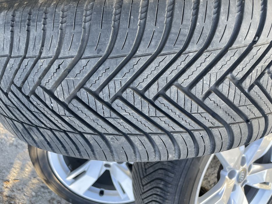 Audi Q5 Felgi Koła 19cali wielosezonowe 5x112 235/55r19 19” FY 8R 80a
