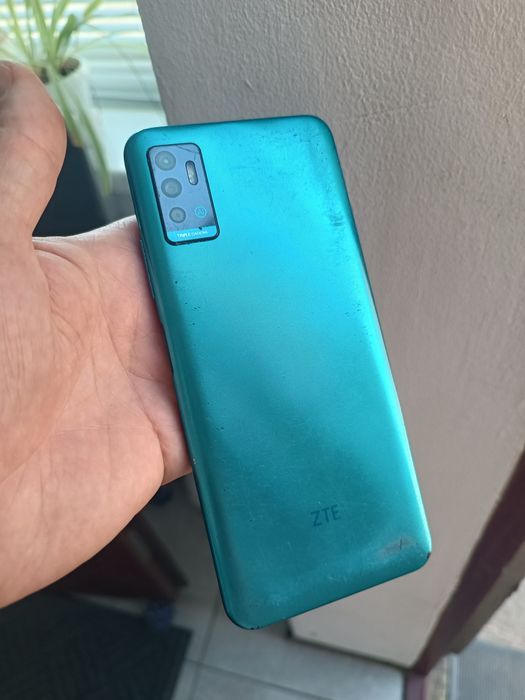 ZTE Blade A71 64Gb NFC в рабочем состоянии