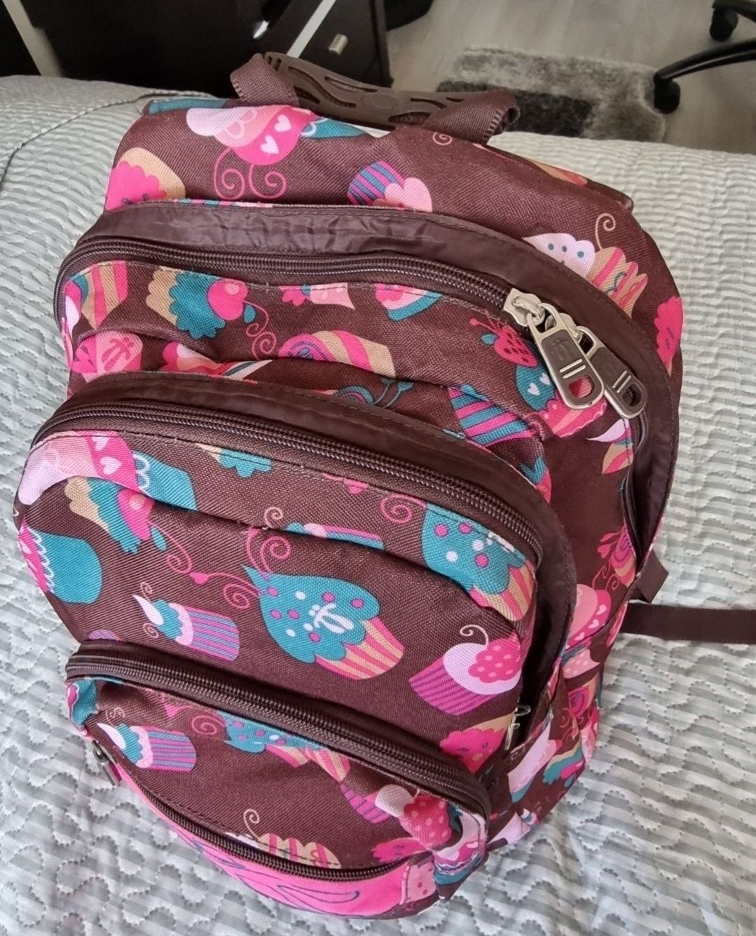 Mochila escolar (7+)