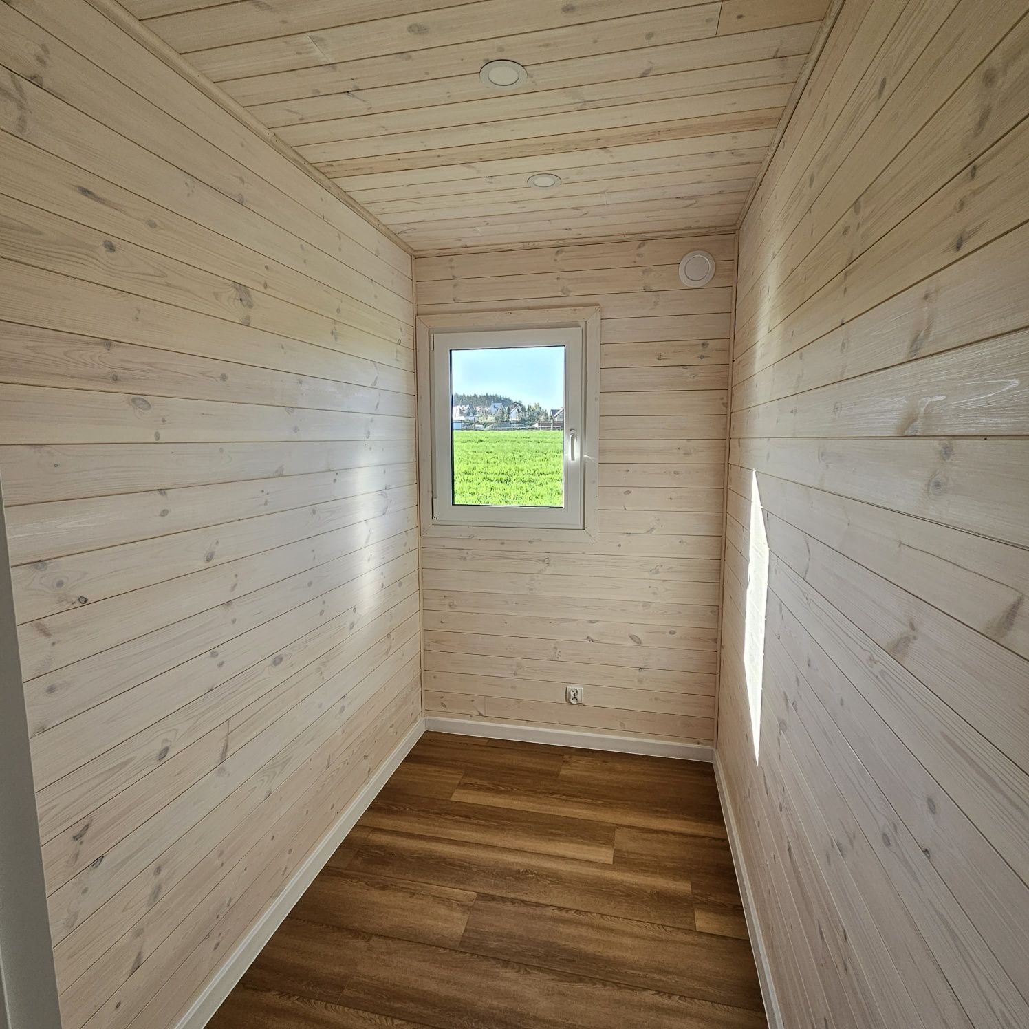 Dom Domek drewniany  wykończony mobilny 44m²  całoroczny  holenderski