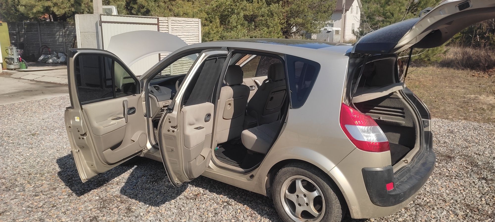 Renault Scenic 2  2006  1.6 бензин, газ, автомат, панорама.