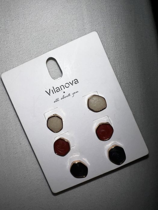 Brincos Vilanova dourado e pedra