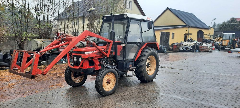 Zetor 7211 z turem rok 1988 zarejestrowany