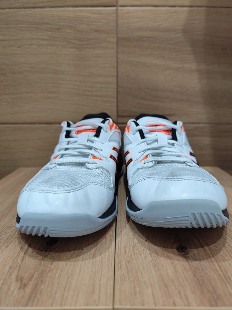 Buty Asics Gel-Rocket r.41.5/26cm.