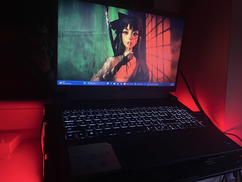 Laptop Gamingowy Dell G15 RTX 3050 i5 + darmowa podkladka chlodzaca