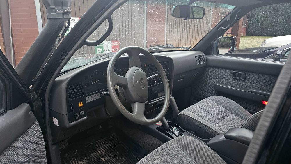 Toyota-zabytek-31 lat,bezwypadkowa- rama zdrowa, wszy. szyby orgin. FV