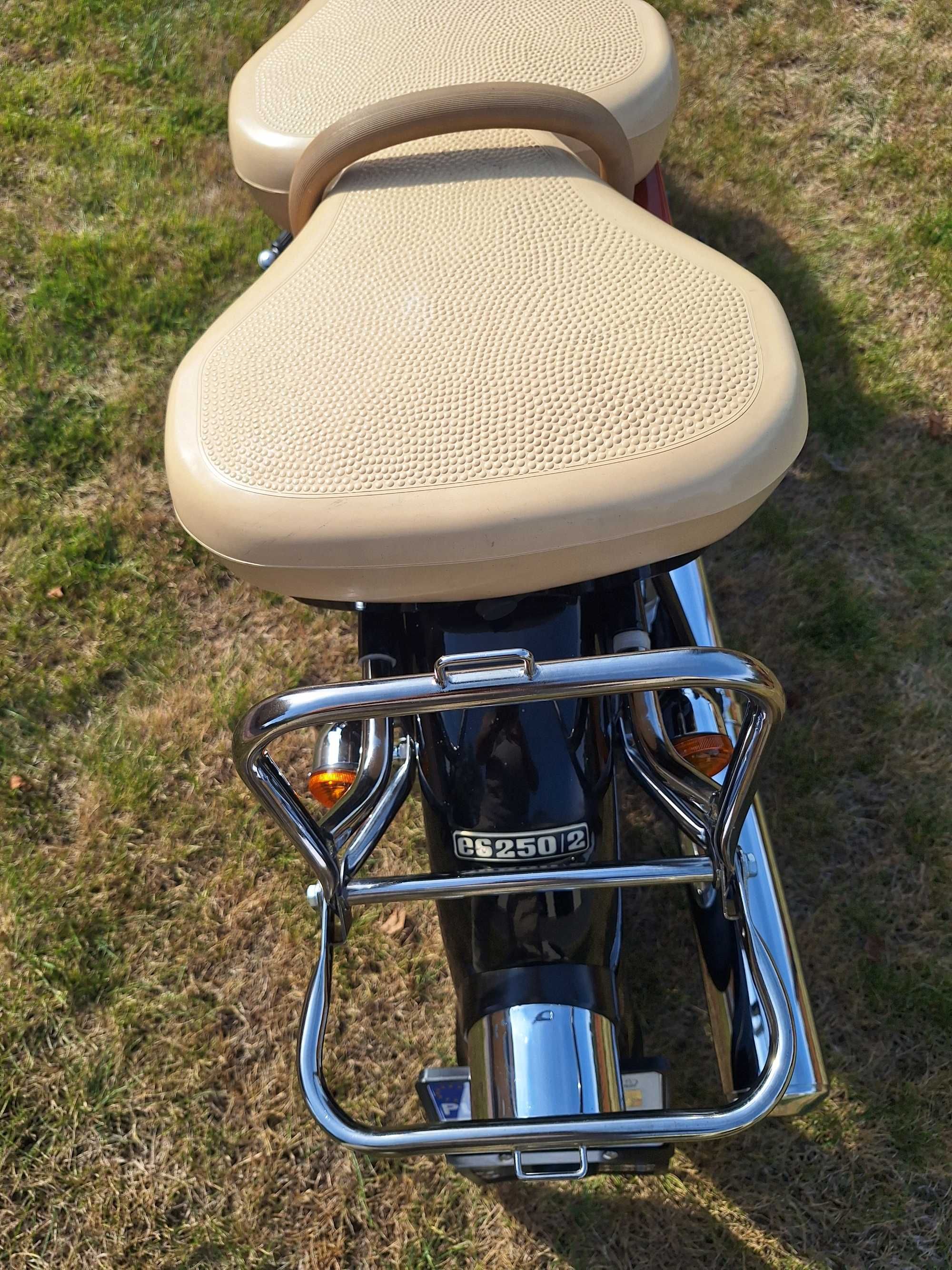 Motocykl MZ ES-250/2 Trophy