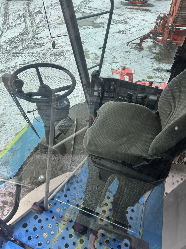 Комбайн Claas Mega 350
