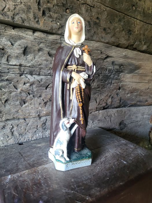 Stara figurka Święta Małgorzata