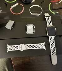 Продам Apple Watch SE Nike version 44mm Silver Aluminium Case