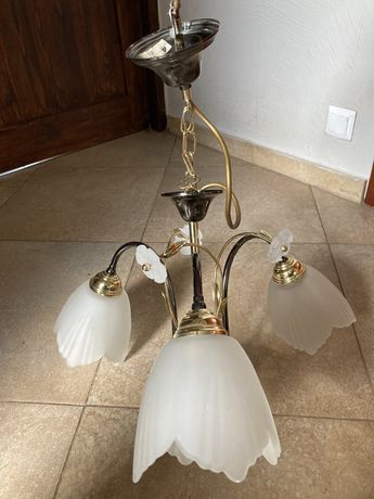 Żyrandol lampa sufitowa złocona
