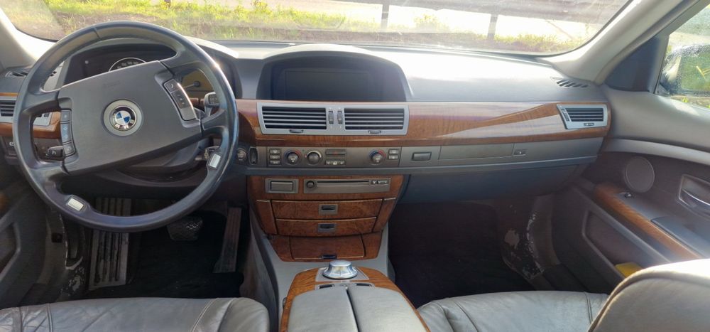 .BMW 745l газ8888