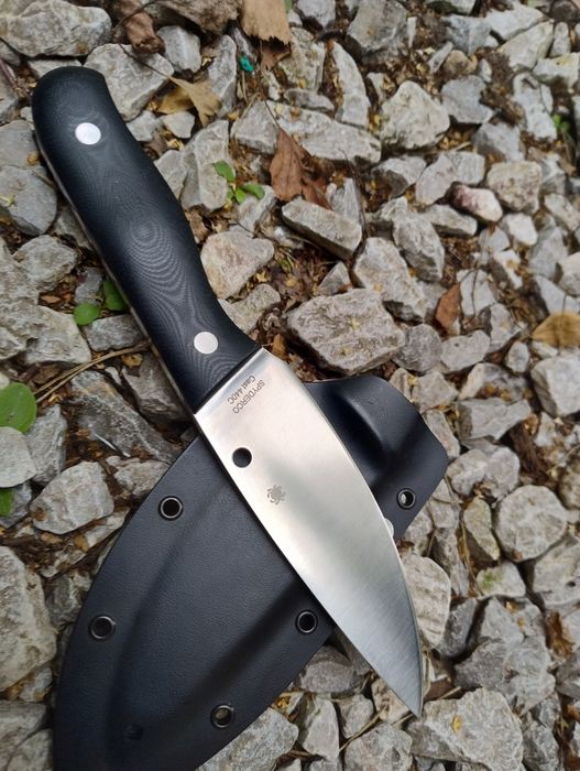 Spyderco - Nóż Serrata™ G-10 Black - FB32GP