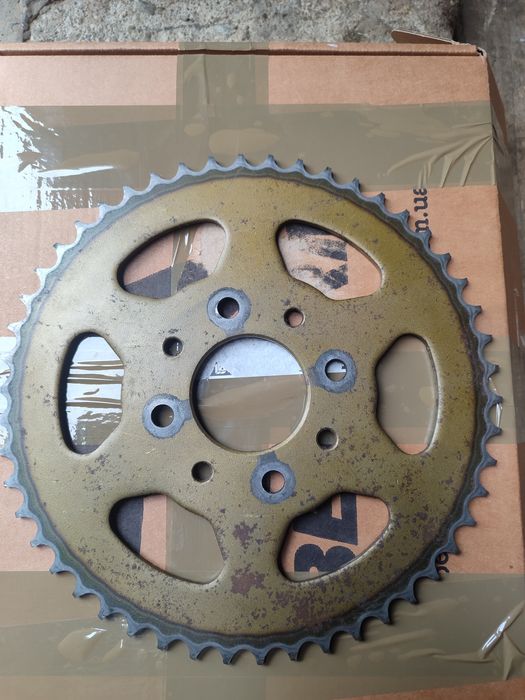 Задня зірка для мотоцикла