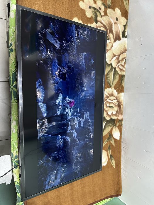 Телевізор Samsung 43" UE43T5300AU Smart Tv / Wi-Fi