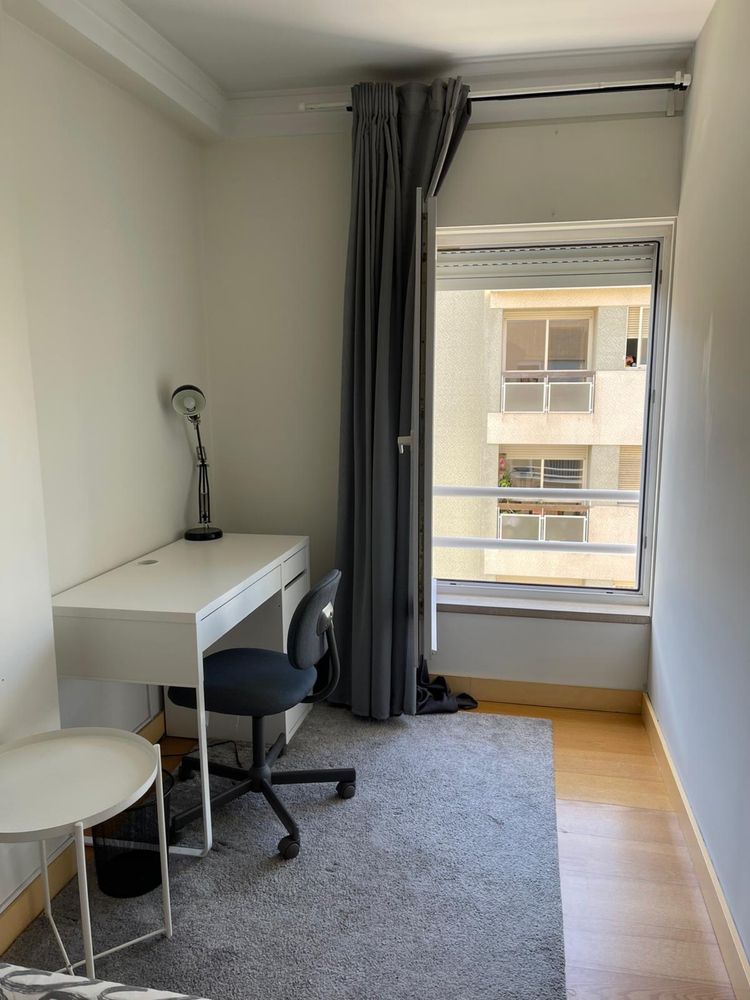 Quarto individual para menina- CONTRATO E DESPESAS INCLUÍDAS