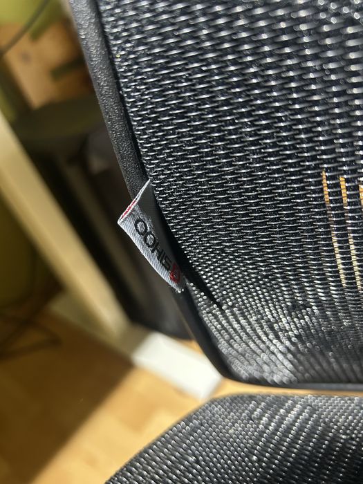 Fotel krzesło ergonomiczne SIHOO M57 za 1600 zl