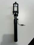 Título: Selfie Stick com Entrada Jack 3.5mm - Prático e Sem Bateria!