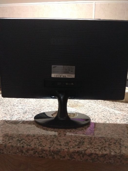 Monitor 22'' Samsung S22D300HY