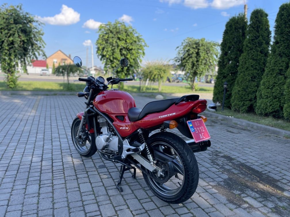 В продажі Kawasaki ER5 Щойно з Німеччини