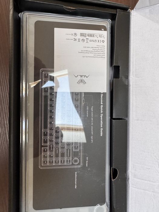 Клавіатура Aula F75 Max з дисплеєм