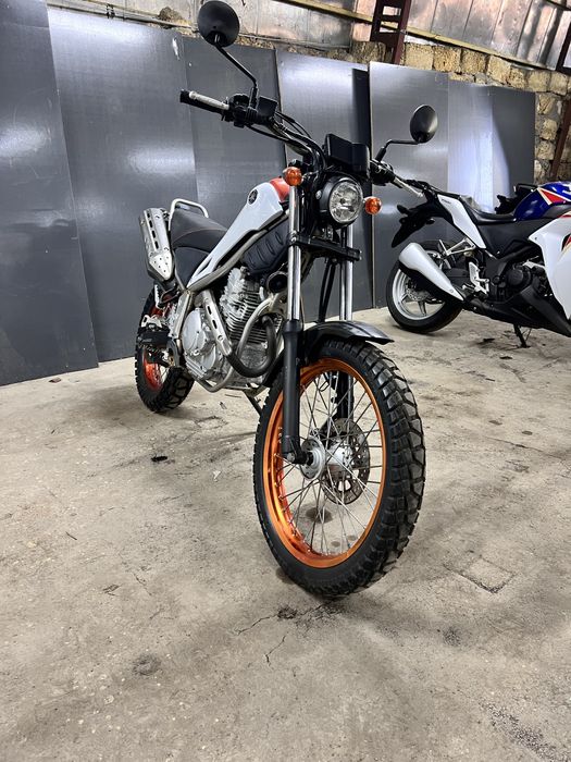 Японський мотоцикл Yamaha Tricker 300 км! без пробігу по Україні
