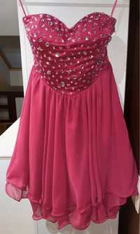 Przepiękna krótka sukienka suknia różowa zdobiona na studniówkę bal