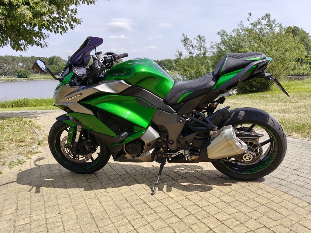 Kawasaki Z1000SX 2018 – 3 kufry, crash pady, gotowy do jazdy!

Na sprz