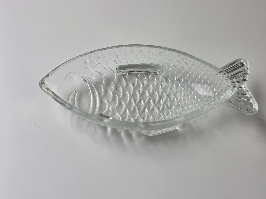 Kryształowa ryba PRL