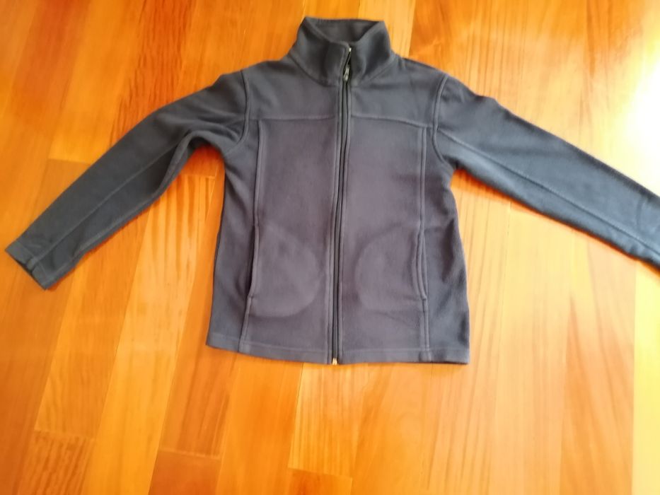 Casaco polar  marca Decathlon T 12 anos