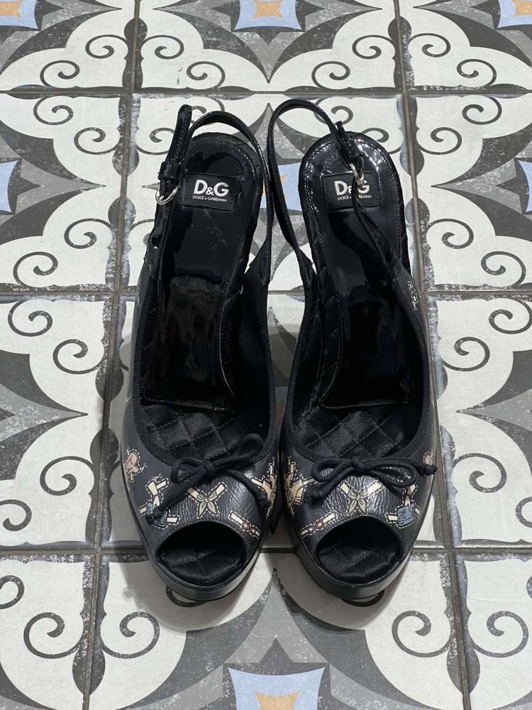 Босоніжки Dolce&Gabbana, нові.