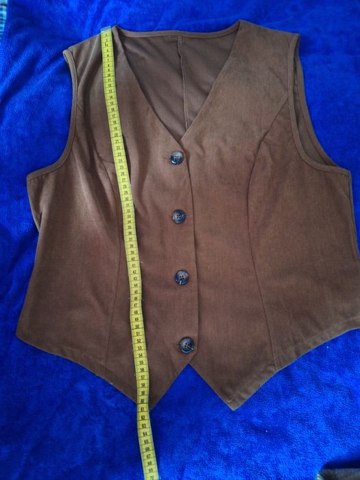 Śliczna damska kamizelka slim,