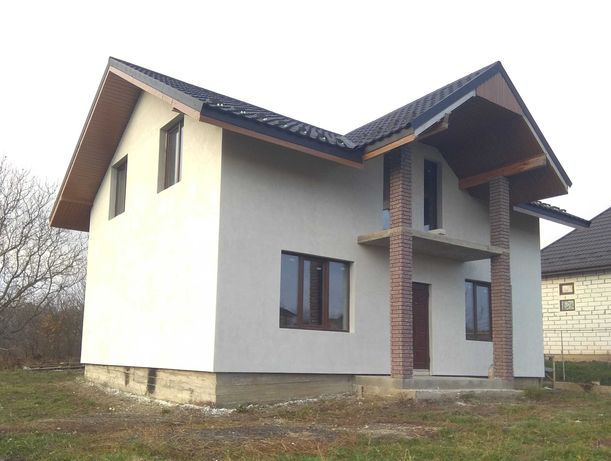 Продам новий будинок в Лезнево