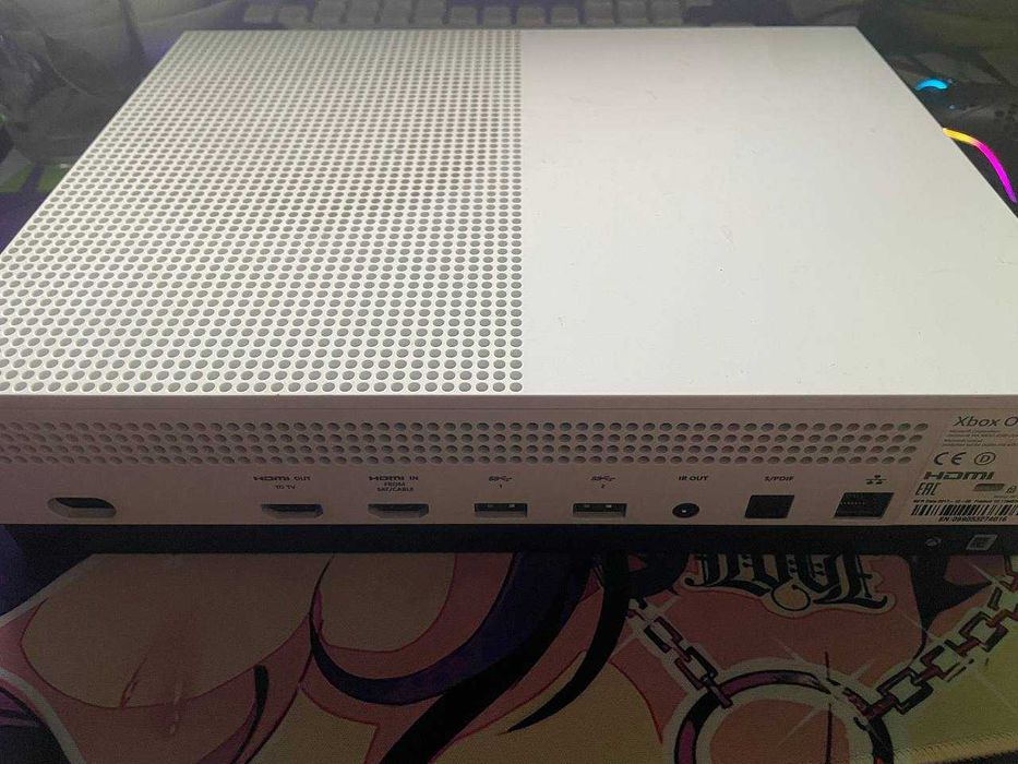 Приставка Xbox One S